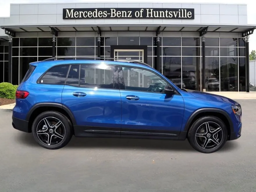 2024 Mercedes Benz GLB 250 photo 1