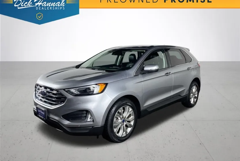 2022 Ford Edge Titanium photo 1