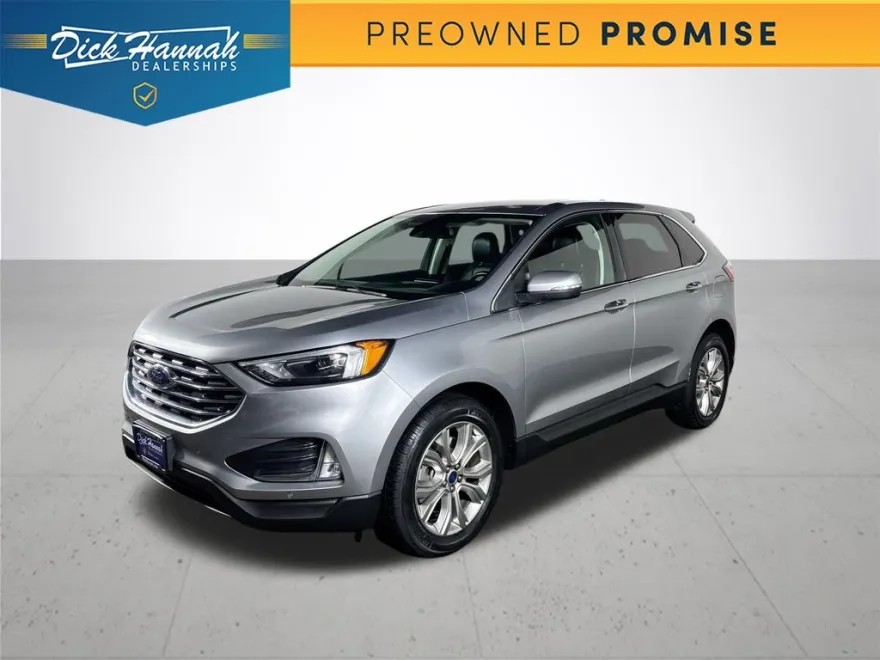 2022 Ford Edge Titanium photo 1