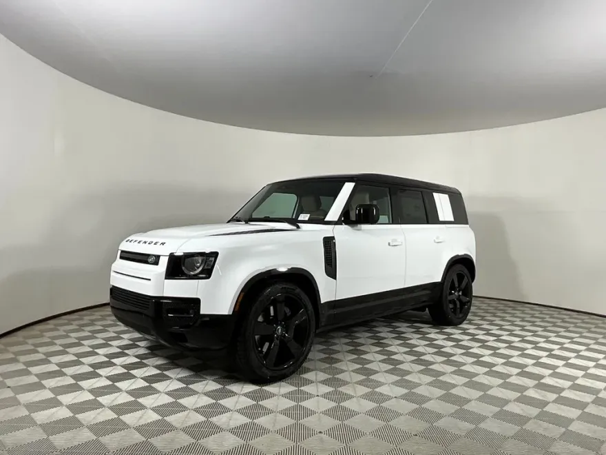 2025 Land Rover Defender 110 X-Dynamic SE photo 1