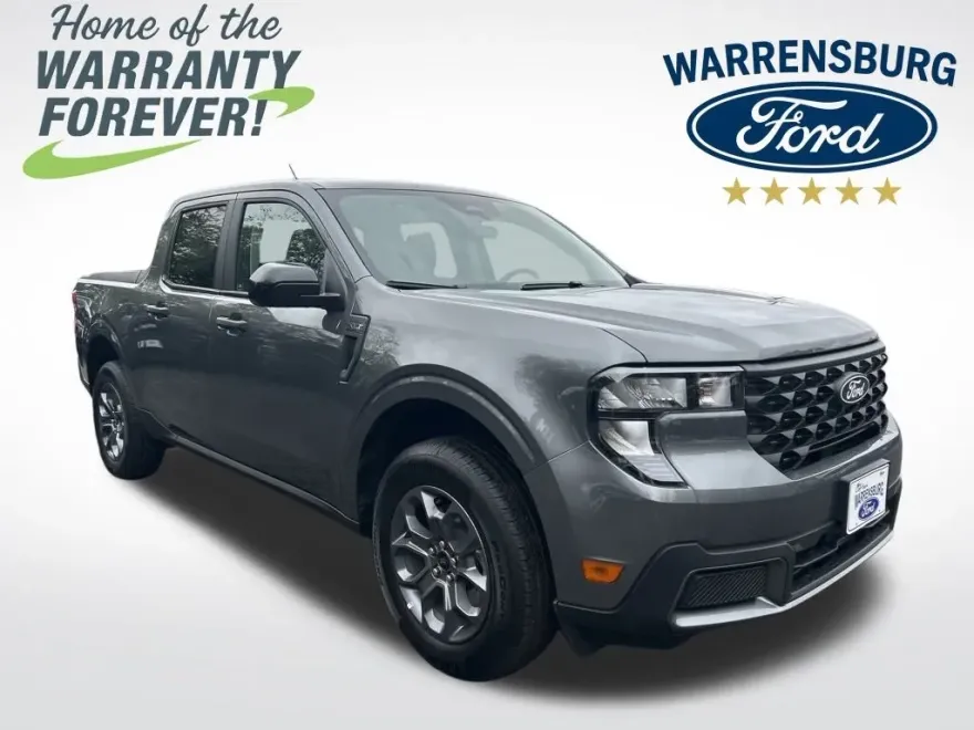 2025 Ford Maverick XLT photo 1