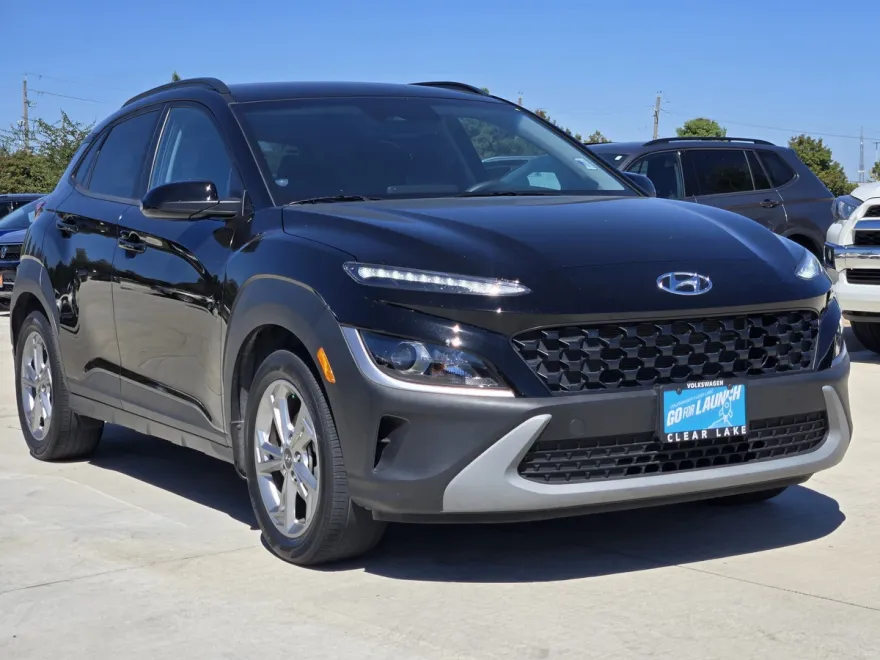 2023 Hyundai Kona SEL photo 1