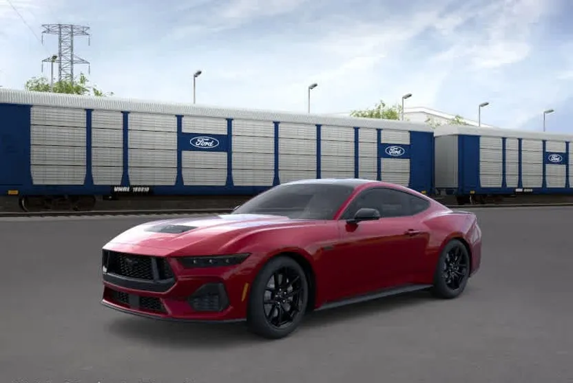 2025 Ford Mustang GT photo 1