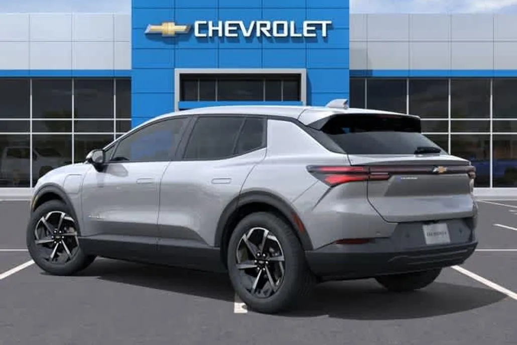 2026 Chevrolet Equinox EV 1LT photo 1