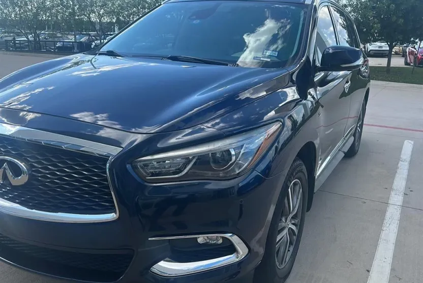 2020 Infiniti QX60 Luxe photo 1