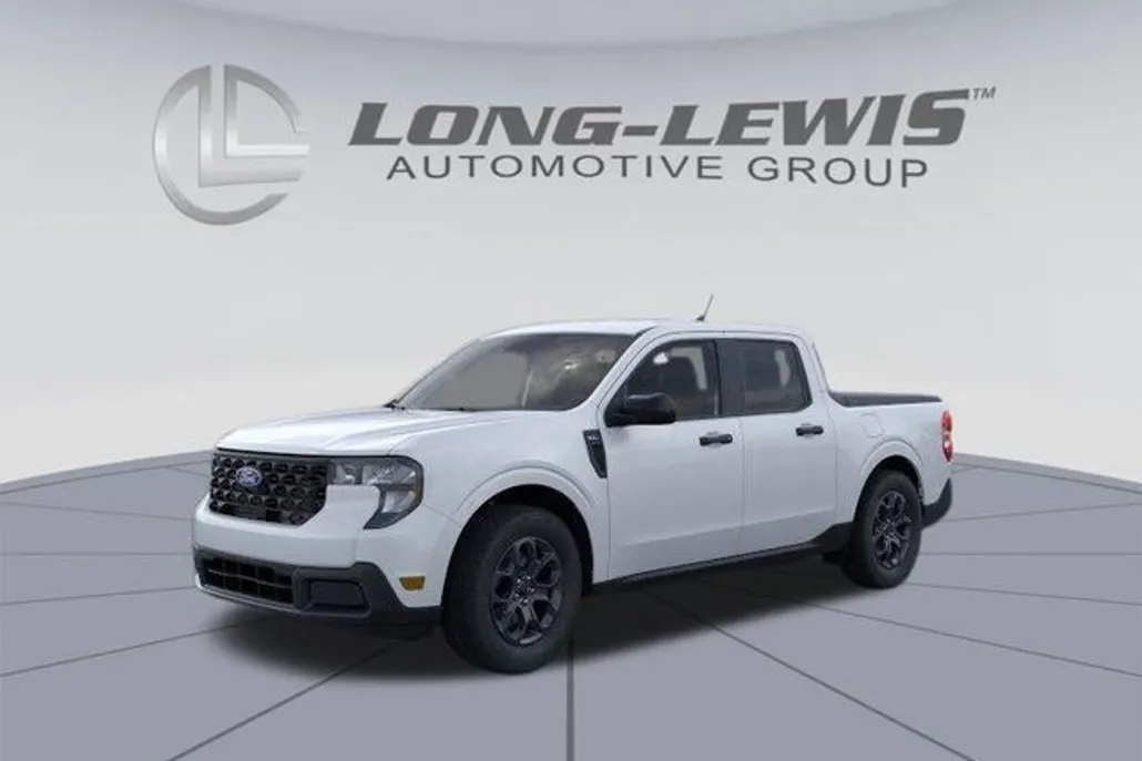 2025 Ford Maverick XLT photo 1