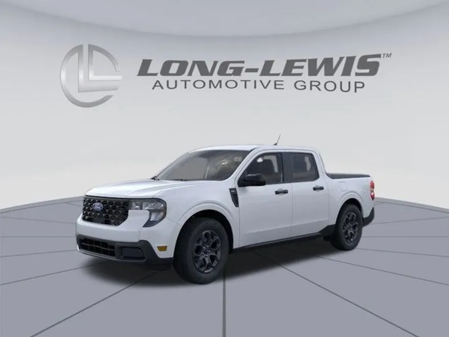 2025 Ford Maverick XLT photo 1