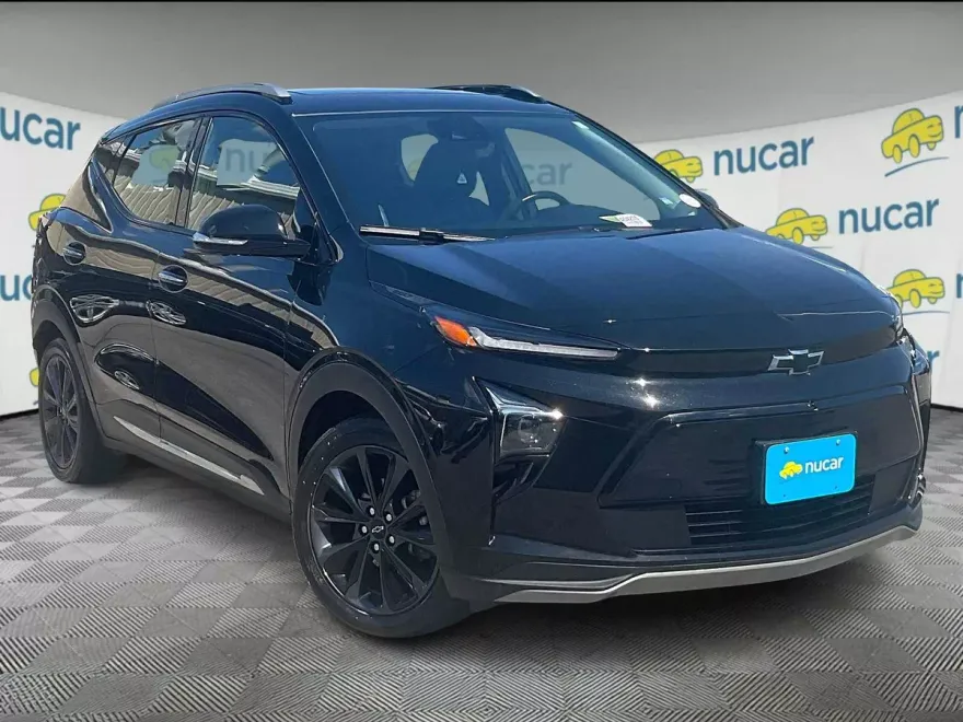 2022 Chevrolet Bolt EUV Premier photo 1
