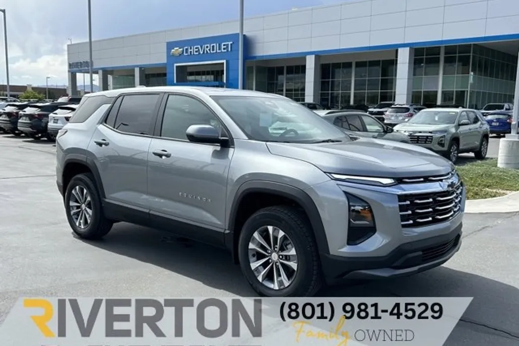 2026 Chevrolet Equinox LT photo 1