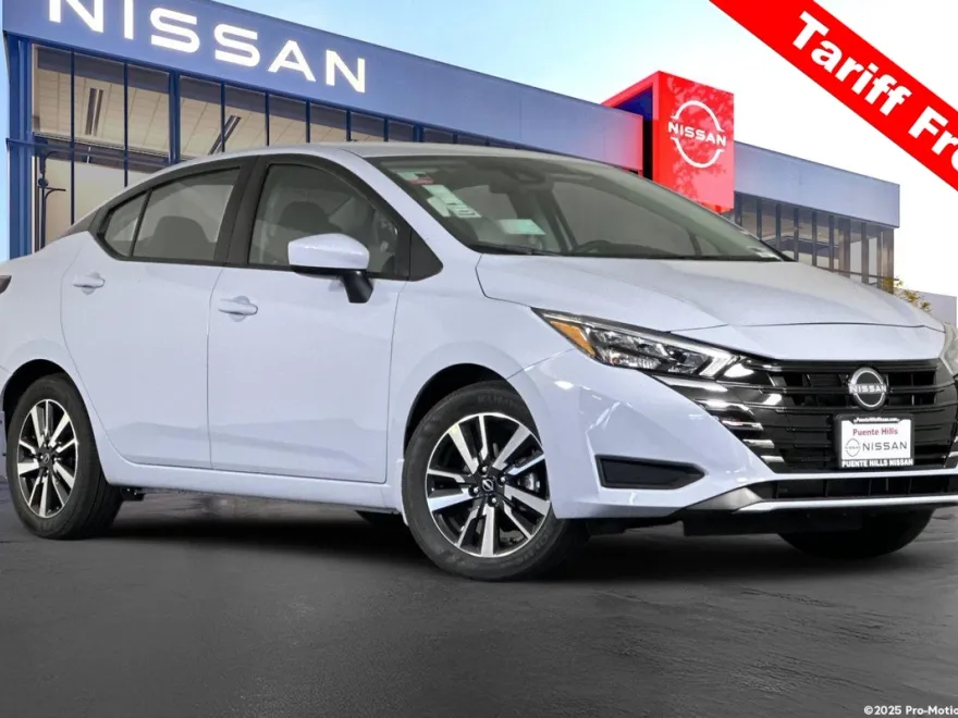 2025 Nissan Versa 1.6 SV photo 1