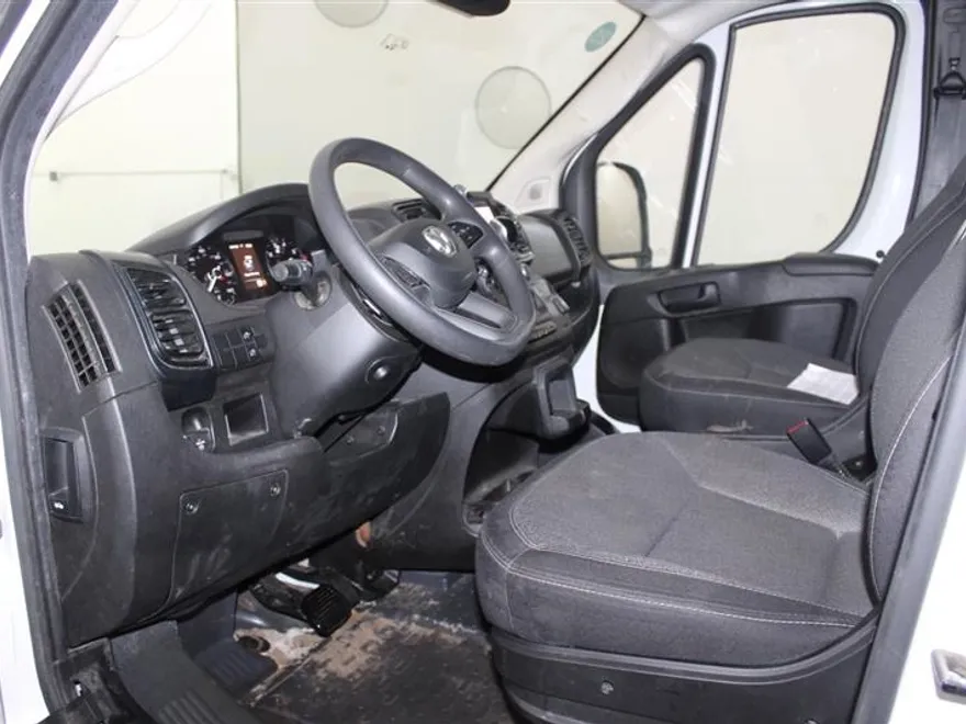 2023 Ram ProMaster 2500 photo 11