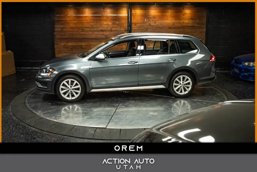 2018 Volkswagen Golf Alltrack TSI SE 4Motion photo 1