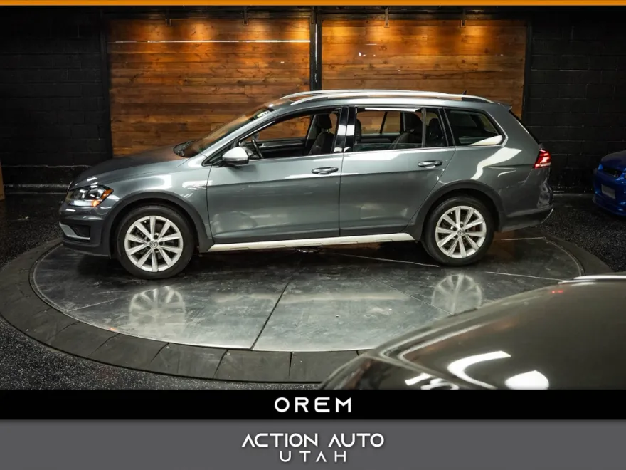 2018 Volkswagen Golf Alltrack TSI SE 4Motion photo 1