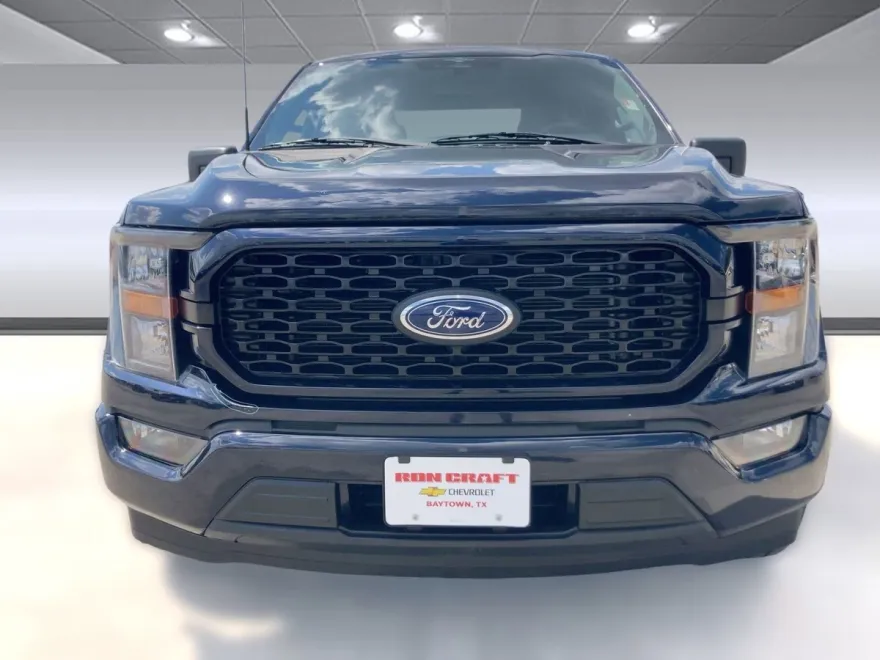 2023 Ford F-150 XL photo 1
