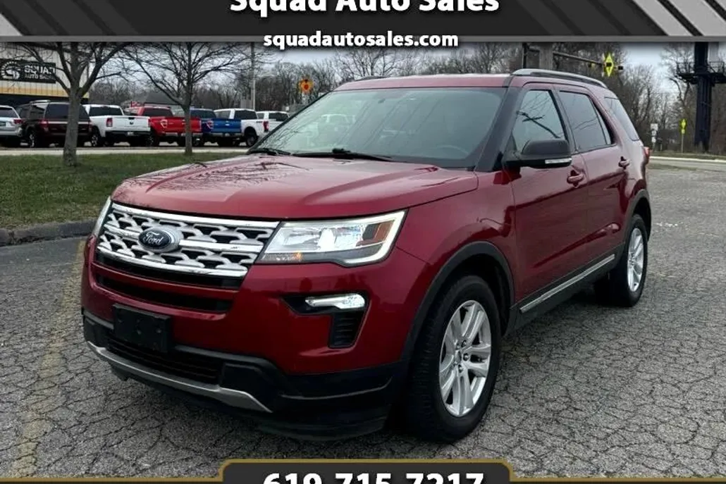 2019 Ford Explorer XLT photo 1