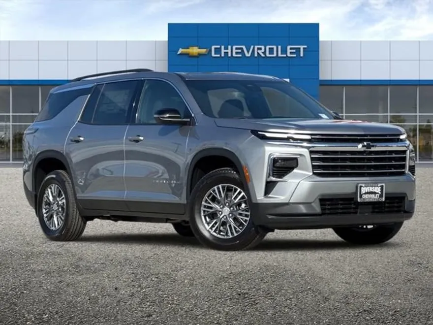 2026 Chevrolet Traverse photo 1