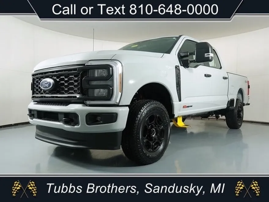 2025 Ford F-250 photo 1