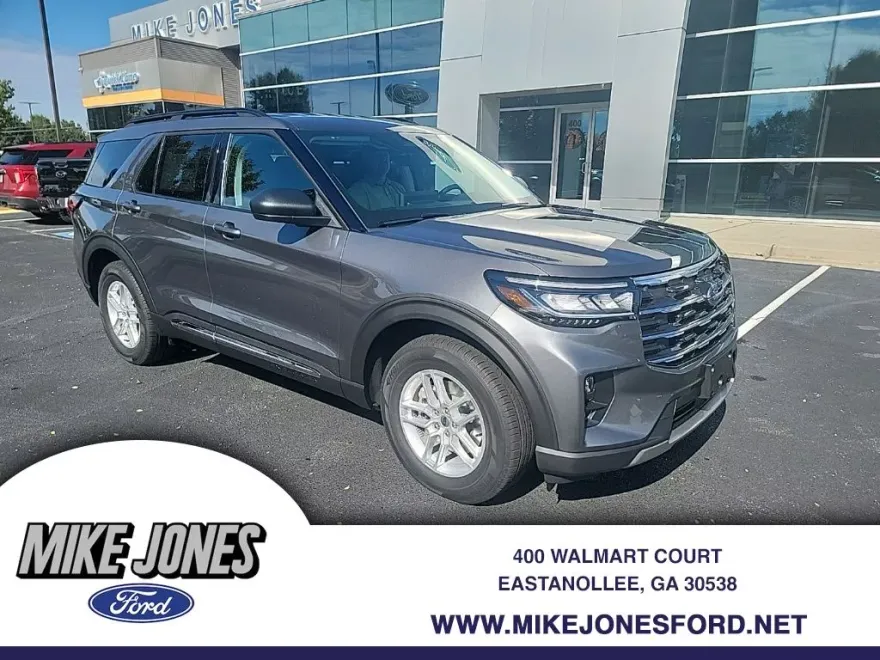 2025 Ford Explorer photo 1