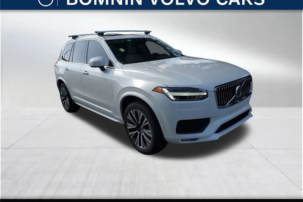 2020 Volvo XC90 T5 Momentum photo 1
