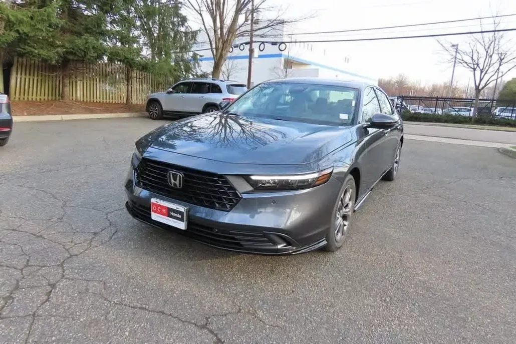 2025 Honda Accord Hybrid EX-L photo 1