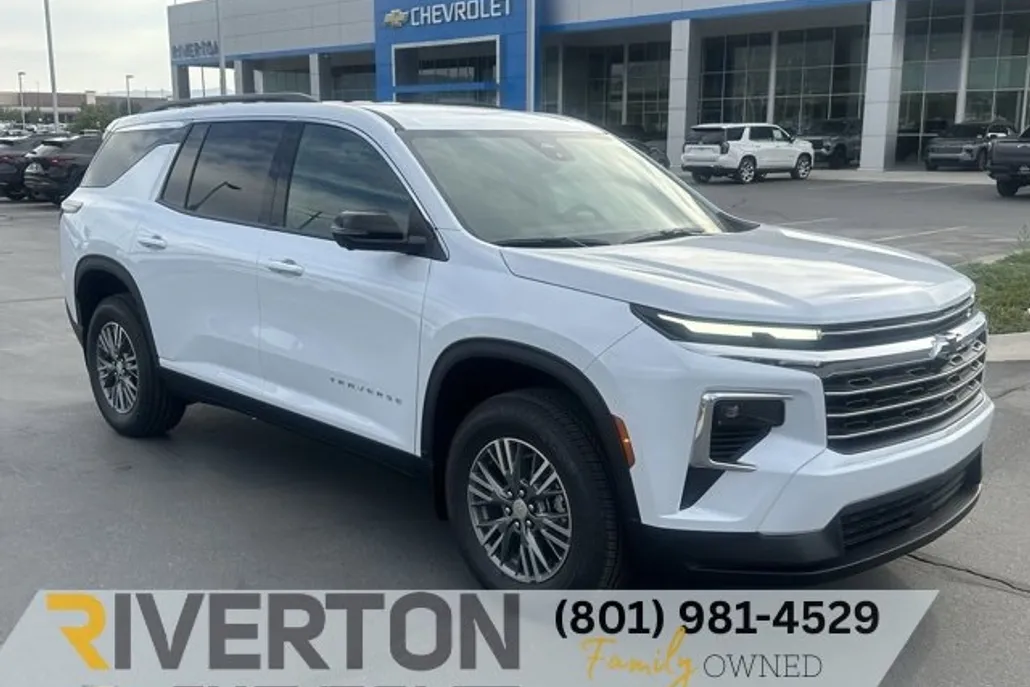 2026 Chevrolet Traverse photo 1