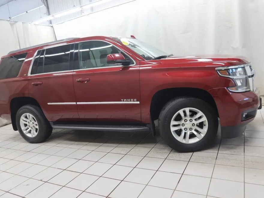 2020 Chevrolet Tahoe LT photo 1