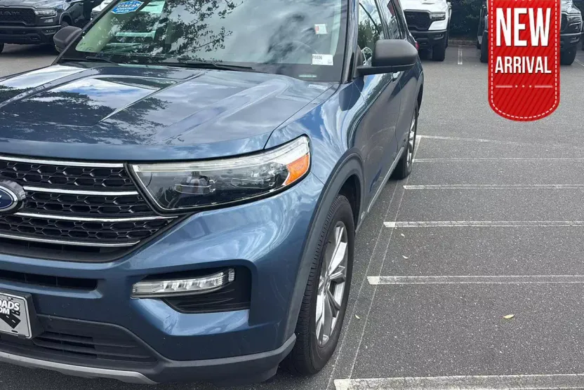 2020 Ford Explorer XLT photo 1
