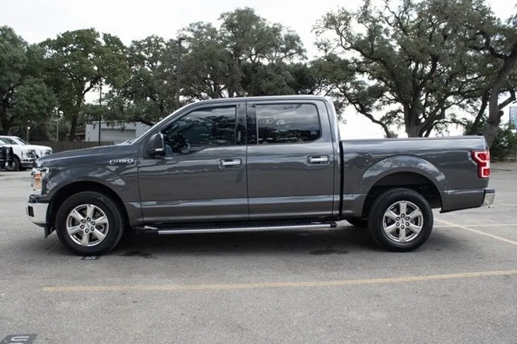2019 Ford F-150 XLT photo 1