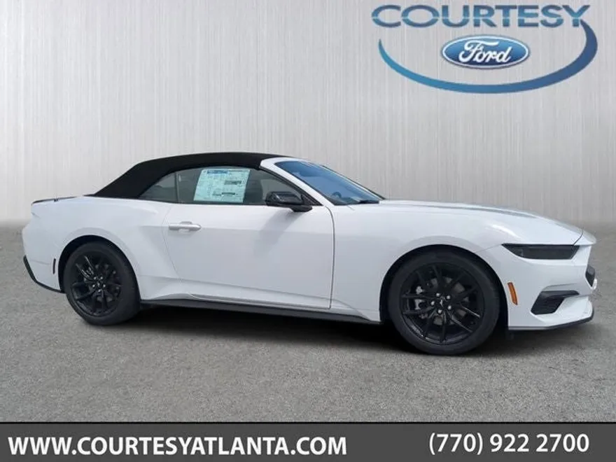 2025 Ford Mustang EcoBoost Premium photo 1