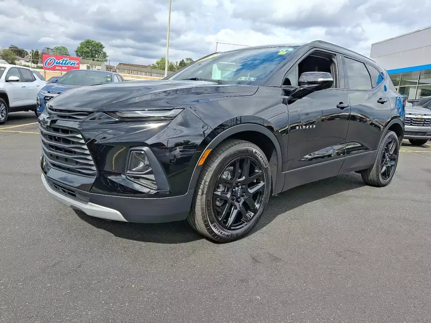 2022 Chevrolet Blazer 3LT photo 1