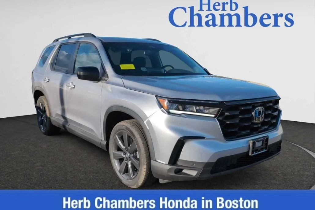 2025 Honda Pilot Sport photo 1