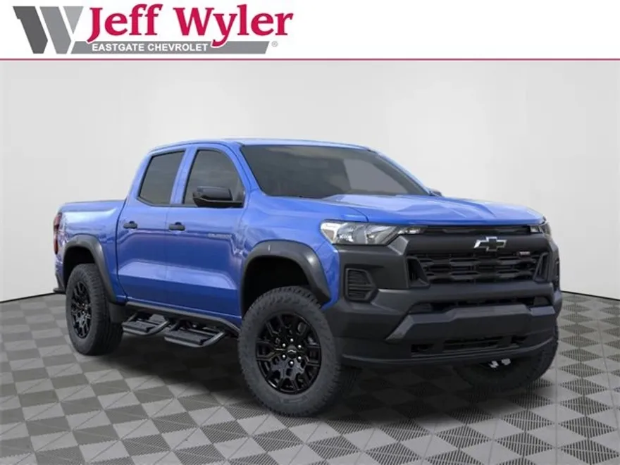 2025 Chevrolet Colorado Trail Boss photo 1