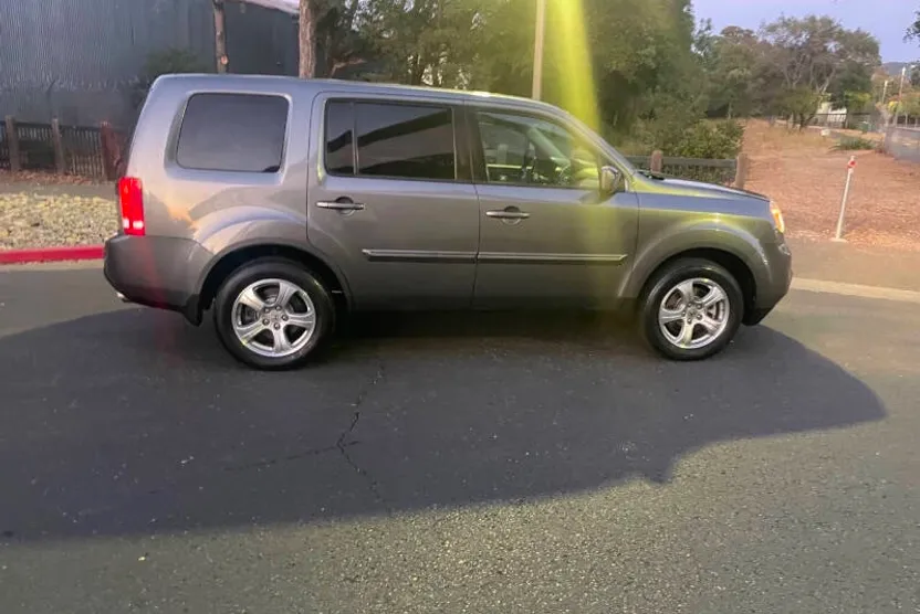 2012 Honda Pilot EX-L photo 1