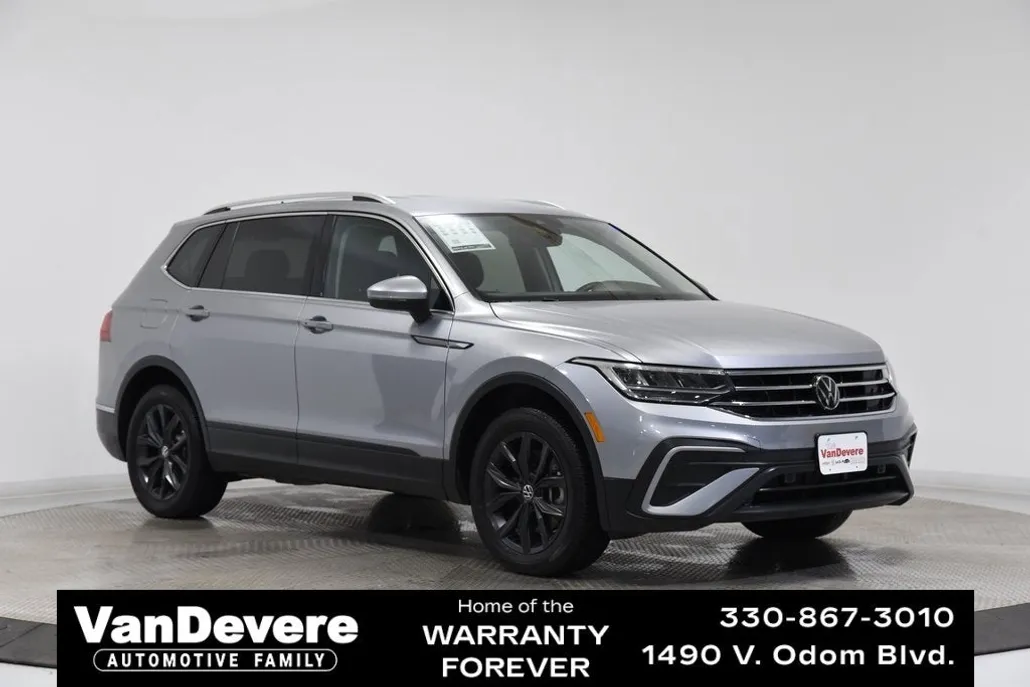 2024 Volkswagen Tiguan SE Wolfsburg Edition photo 1