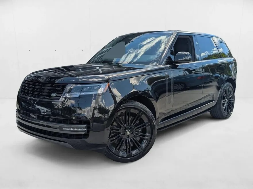 2024 Land Rover Range Rover SE photo 1