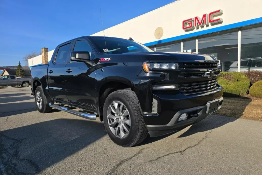 2021 Chevrolet Silverado 1500 RST photo 1
