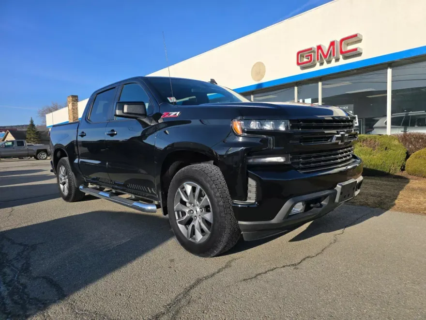 2021 Chevrolet Silverado 1500 RST photo 1