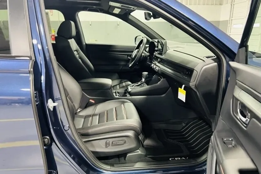 2026 Honda CR-V Hybrid Sport-L photo 1