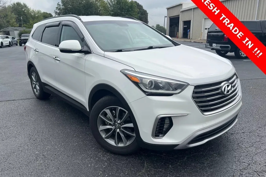 2017 Hyundai Santa Fe Limited photo 1