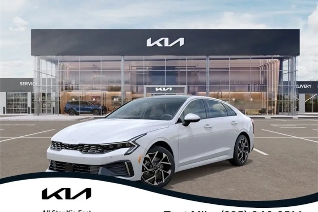 2025 Kia K5 EX photo 1