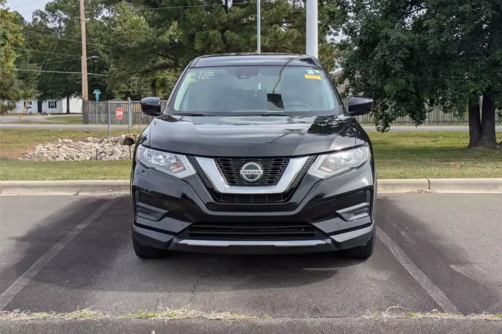 2020 Nissan Rogue S photo 1