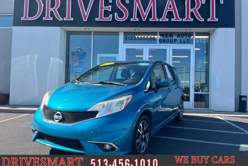 2015 Nissan Versa Note photo 1