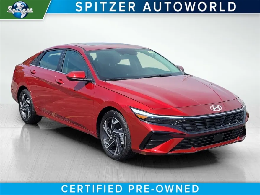 2024 Hyundai Elantra SEL Convenience photo 1