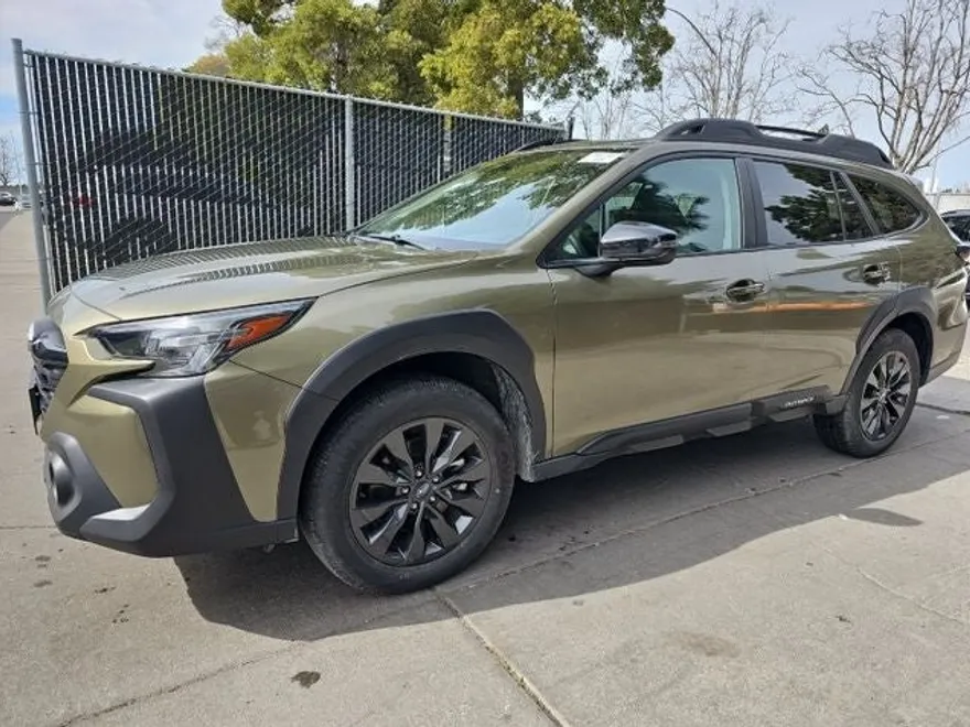 2024 Subaru Outback Onyx Edition photo 1