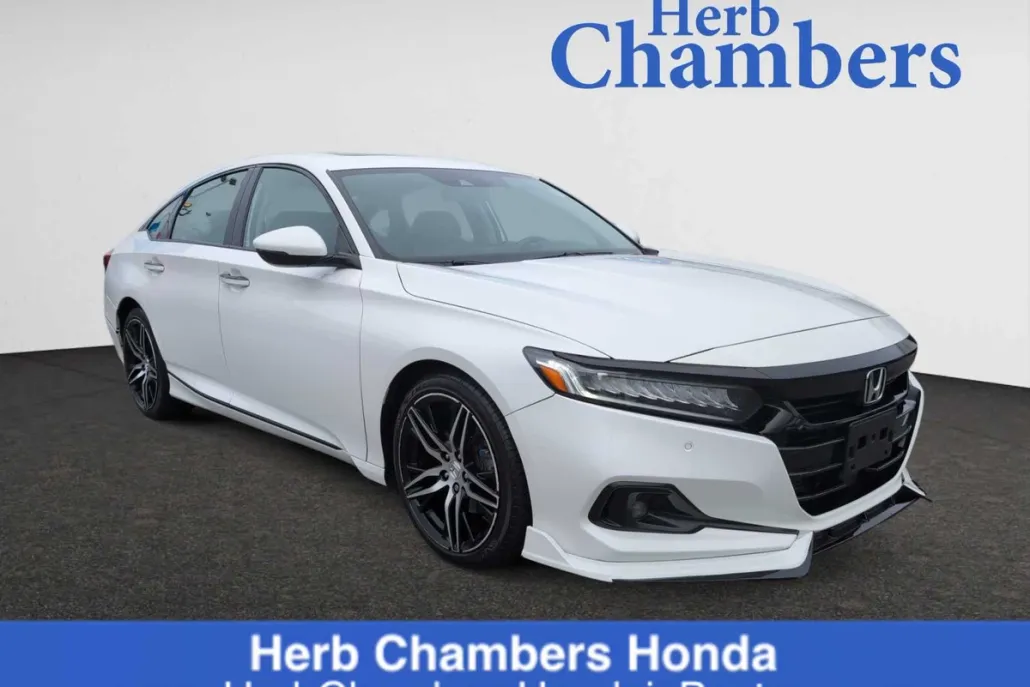 2021 Honda Accord Touring 2.0T photo 1