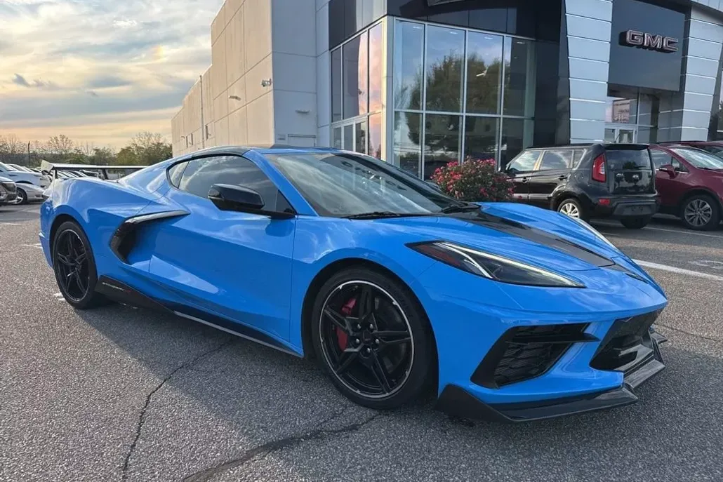 2021 Chevrolet Corvette Stingray 3LT photo 1