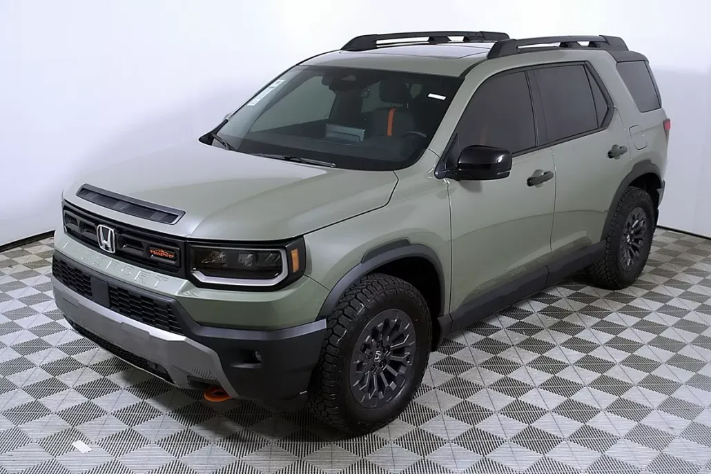 2026 Honda Passport TrailSport photo 1