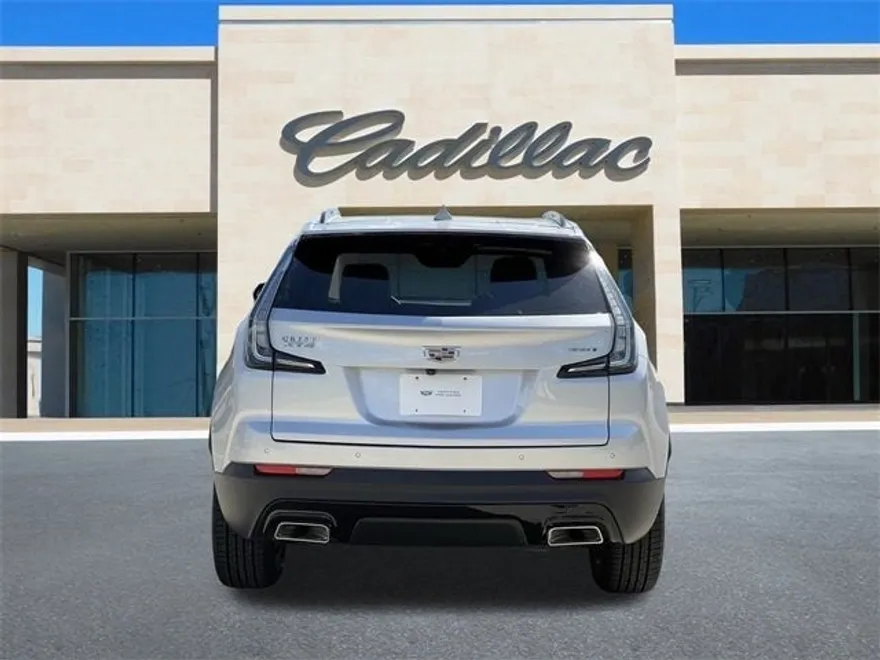 2021 Cadillac XT4 Sport photo 1