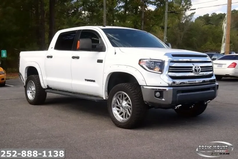 2016 Toyota Tundra SR5 TRD Pro photo 1