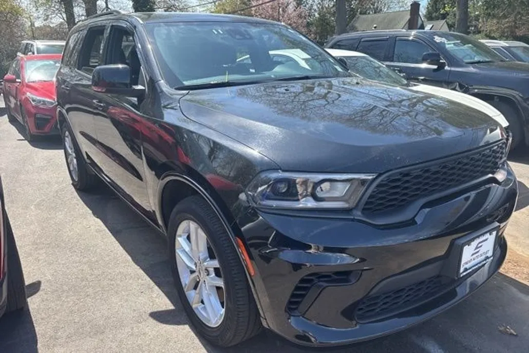 2024 Dodge Durango GT Plus photo 1